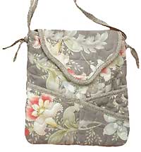 Wholesale Handbags : Wholesale Clothing : Apparel Distributor