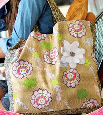 The Essential Tote Pattern by Pat Bravo - Click Image to Close